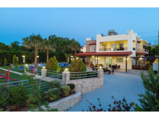 Stay in one of the most luxurious Family Hotel and accommodation in Crete